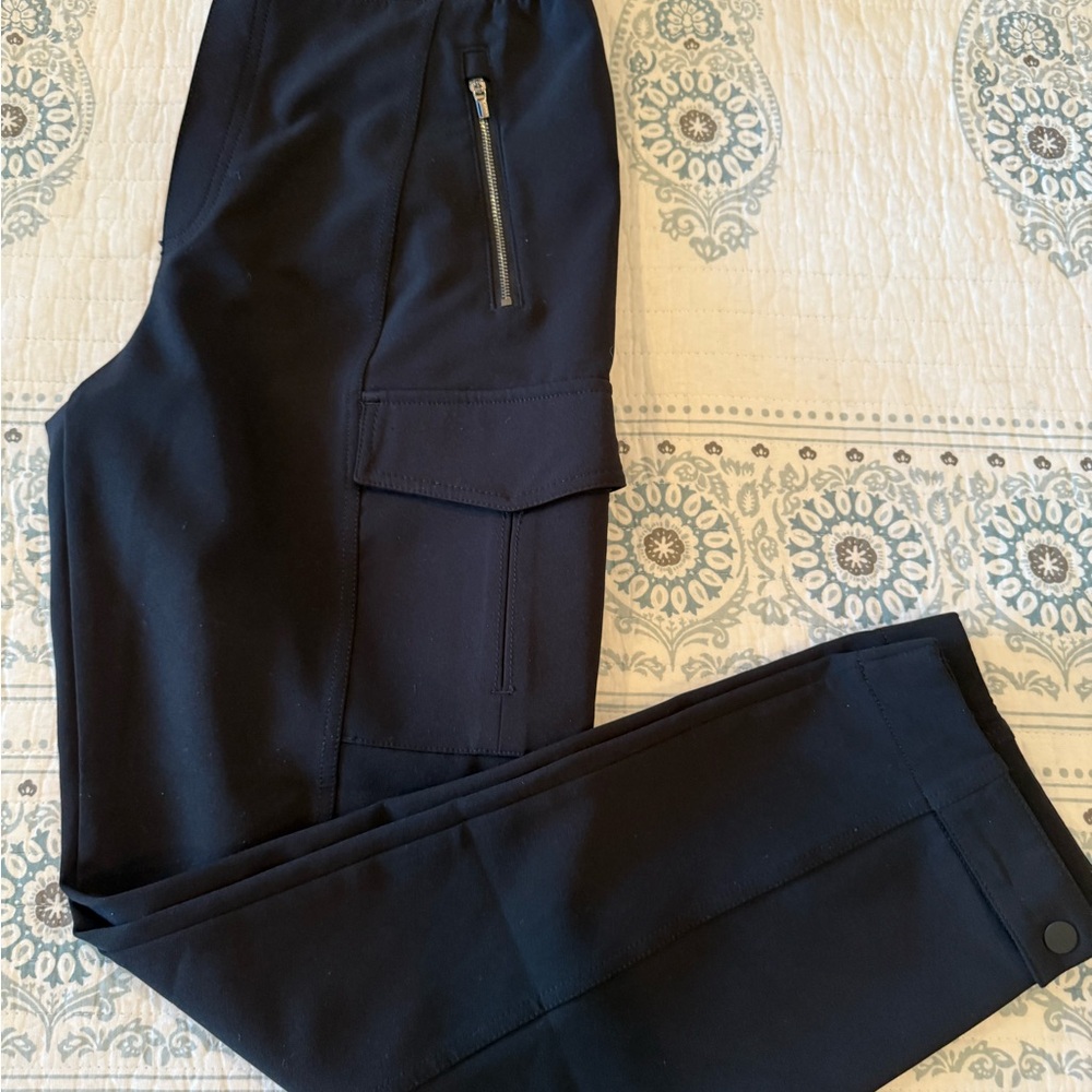 Athleta endless high-rise Cargo Pants
